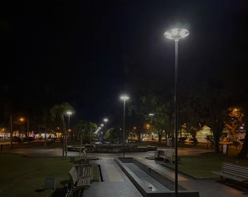 All In One Solar Garden Light images